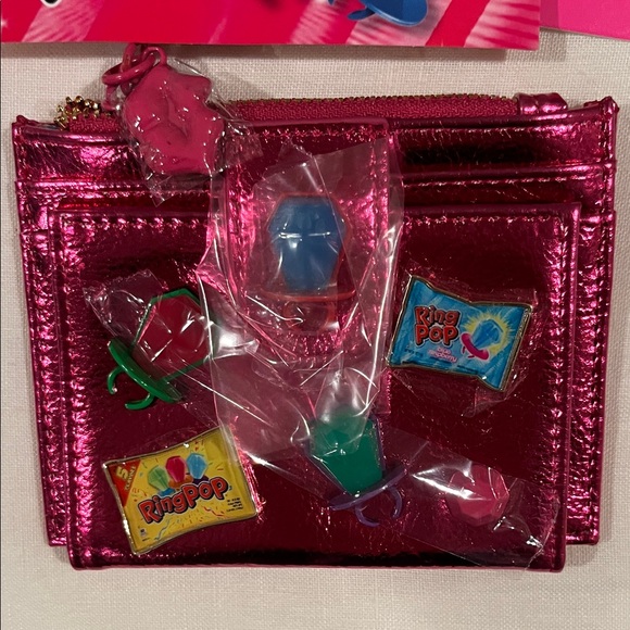 Betsey Johnson LIMITED EDITION Shiny Pink Ring Pop Candy Wallet - Picture 2 of 5
